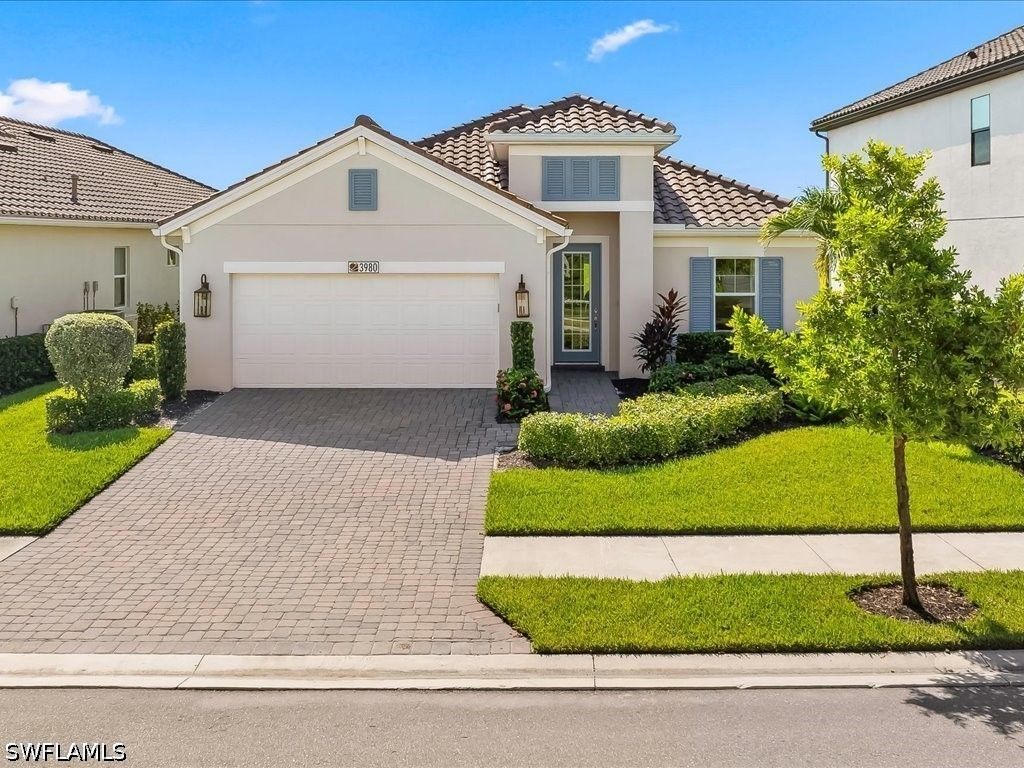 3980 Pegasus Way, Naples