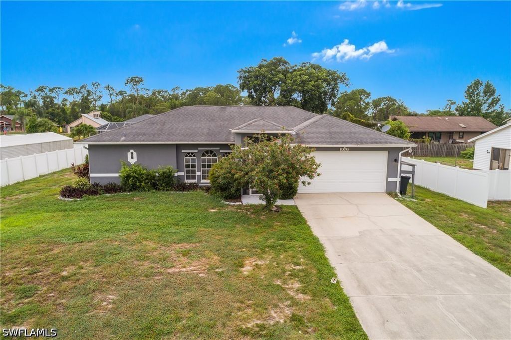 18322 Hepatica Rd, Fort Myers