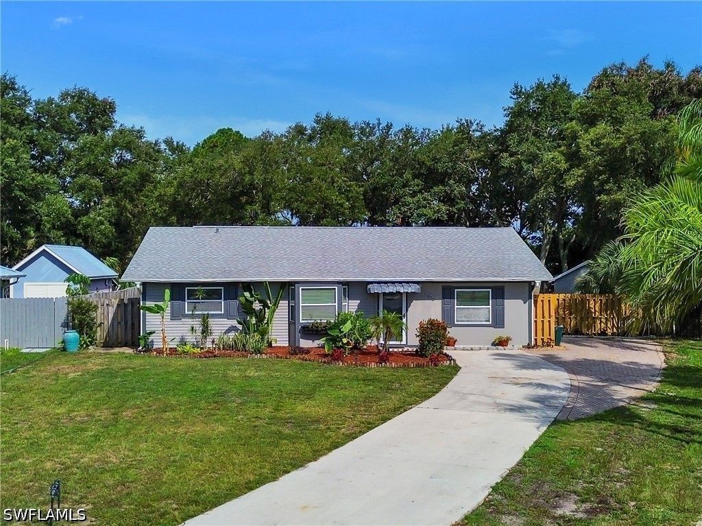 11870 Imperial Pines Way, Bonita Springs
