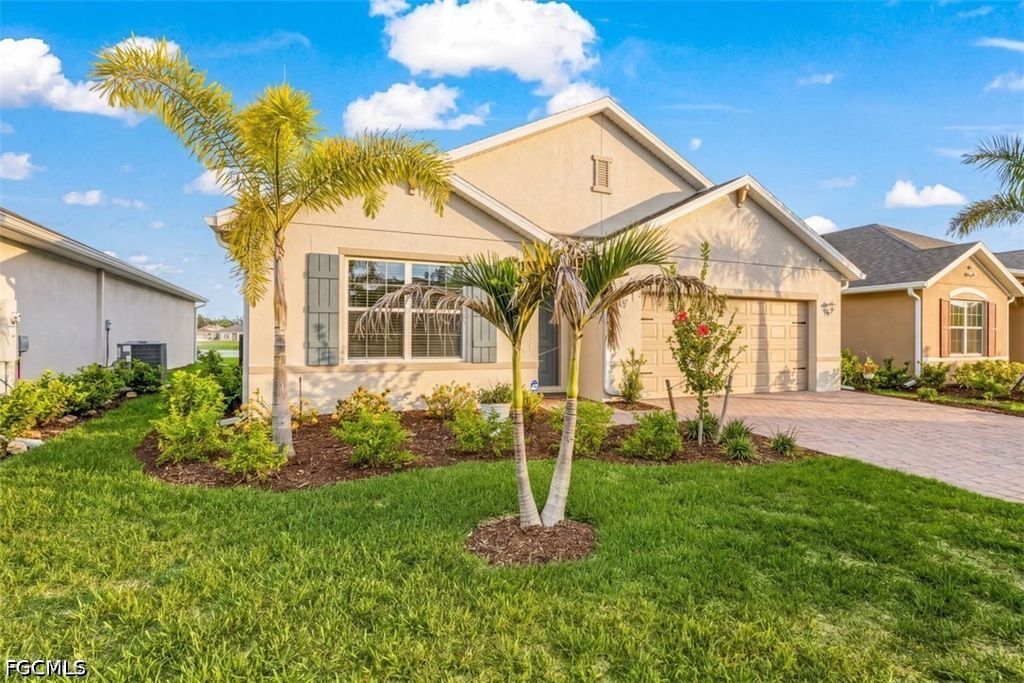 3658 Rollingwater Way, NORTH FORT MYERS