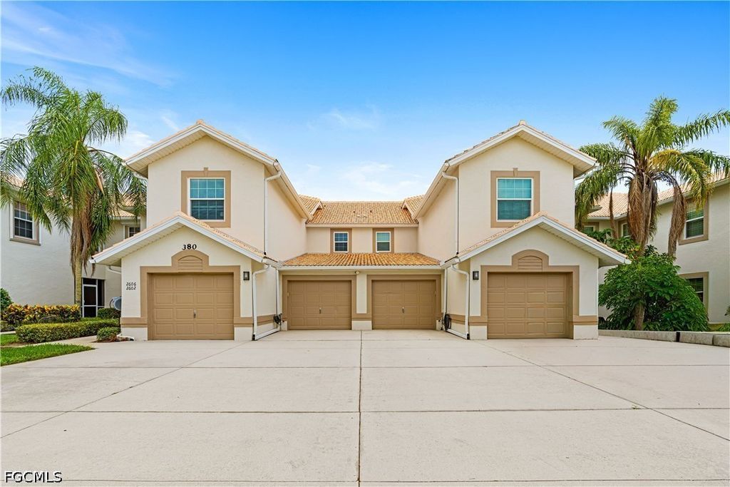 380 Stella Maris Dr N 2602, NAPLES