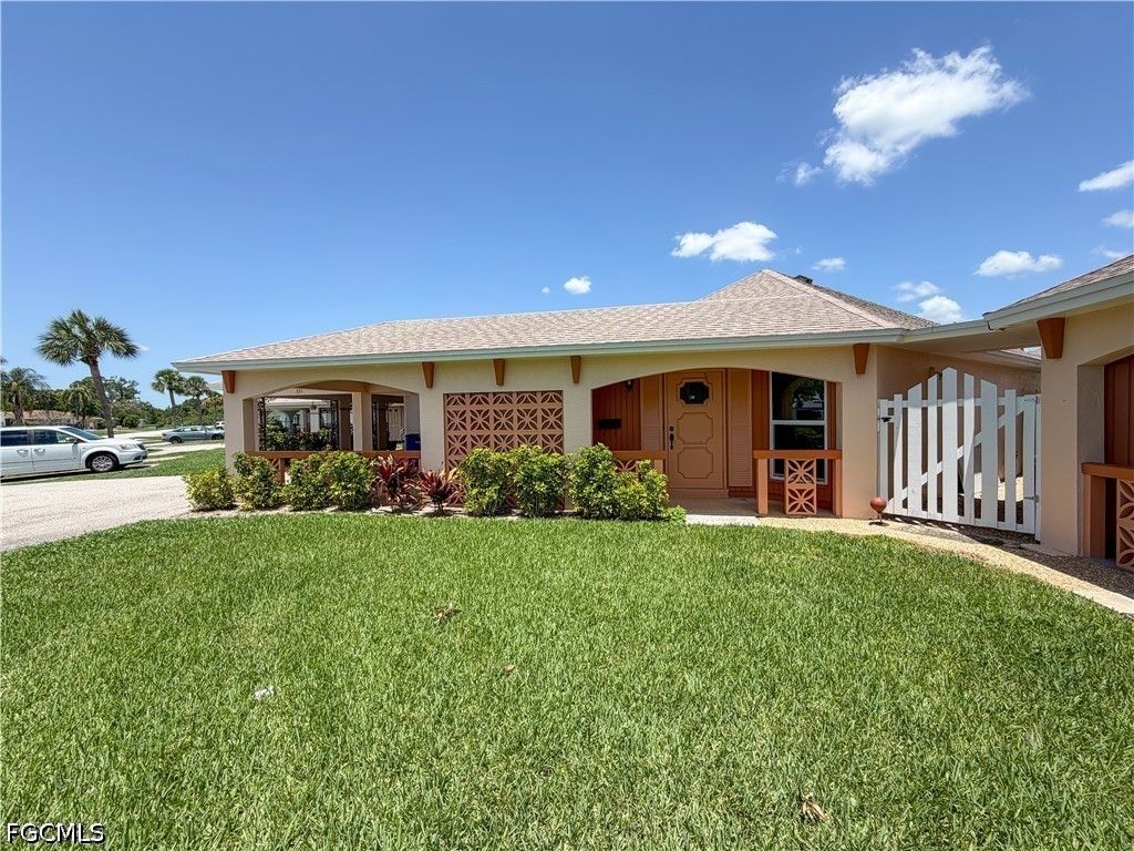 323 Dania St, Lehigh Acres