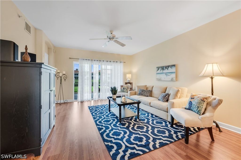 3023 Horizon Ln 2505, Naples
