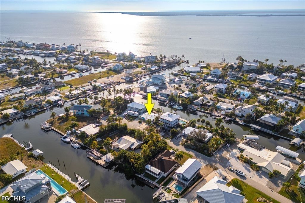 3571 Emerald Ave, ST. JAMES CITY