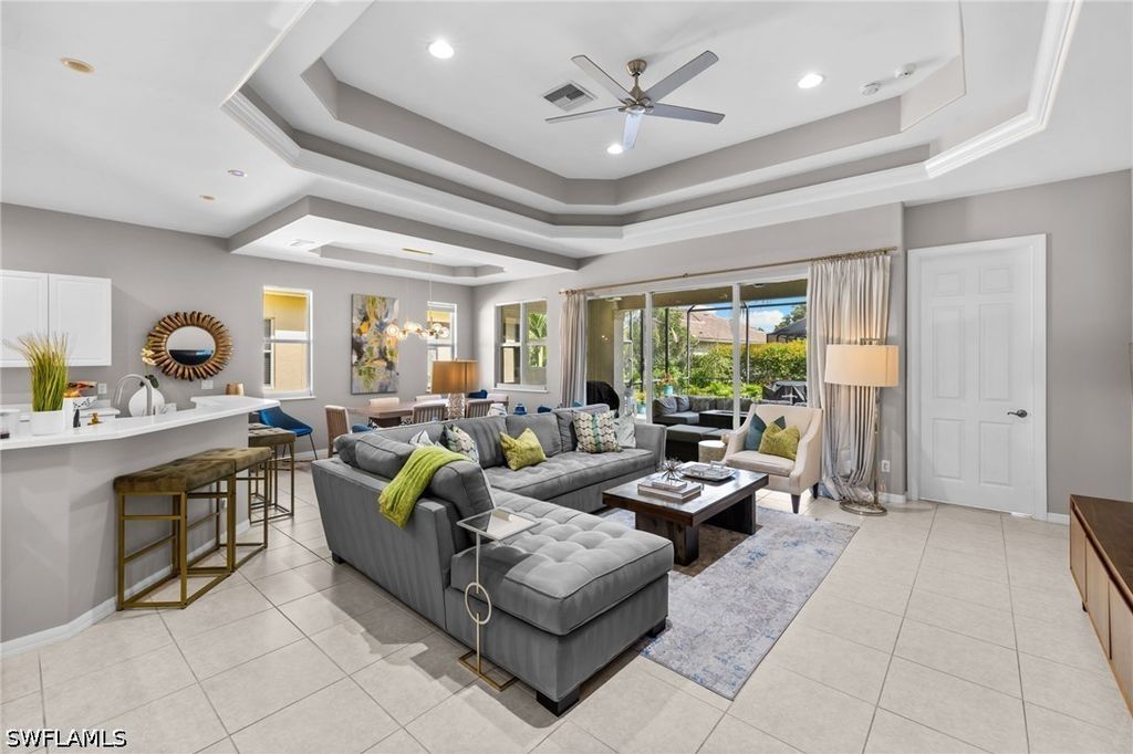 4208 Hampton Ln, Naples