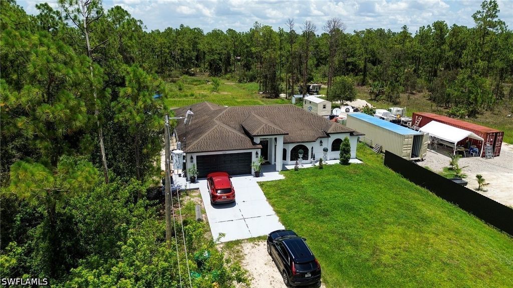 4335 45th Ave Ne, Naples
