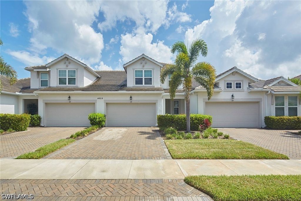 4659 Arboretum Cir 103, Naples