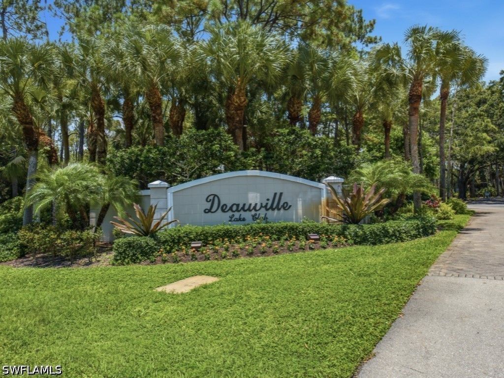 5784 Deauville Cir B204, Naples