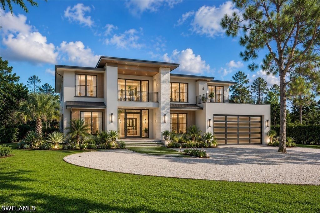29 Caribbean Rd, Naples