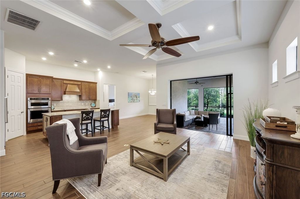 12208 Sussex St, Fort Myers