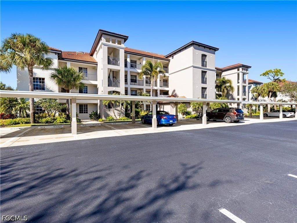 20930 Island Sound Cir 204, ESTERO