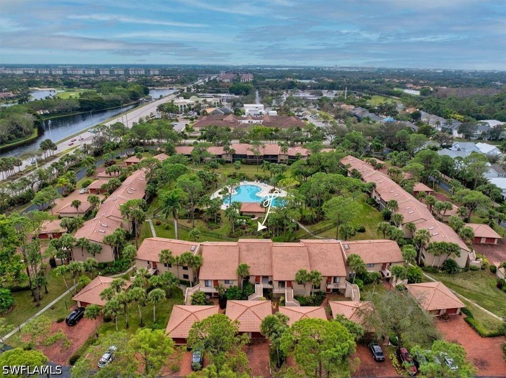 3219 Horse Carriage Way 6, Naples