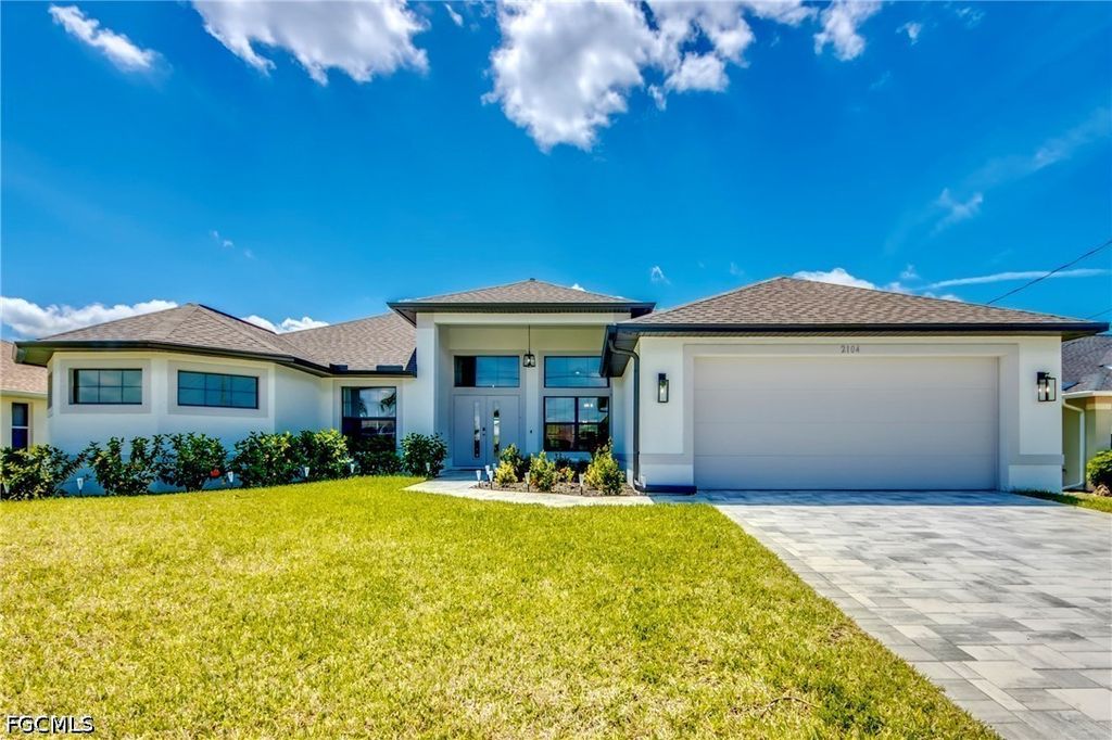 2104 Sw 28th Ln, Cape Coral