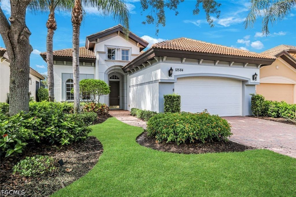 12584 Grandezza Cir, ESTERO