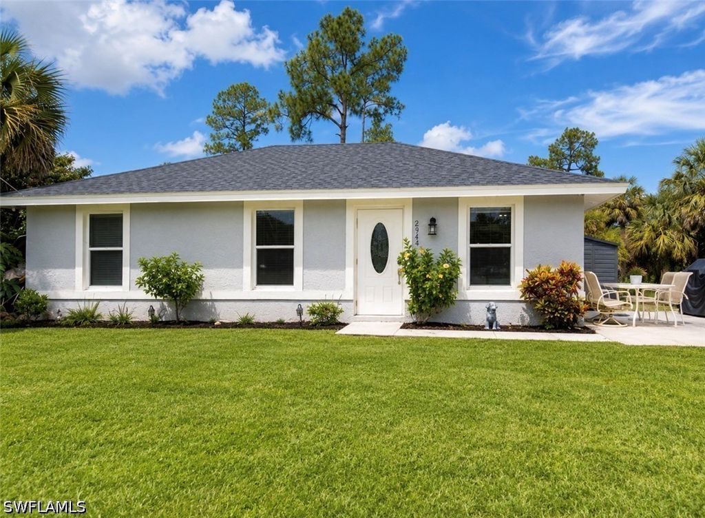 2942 40th Ave Se, Naples
