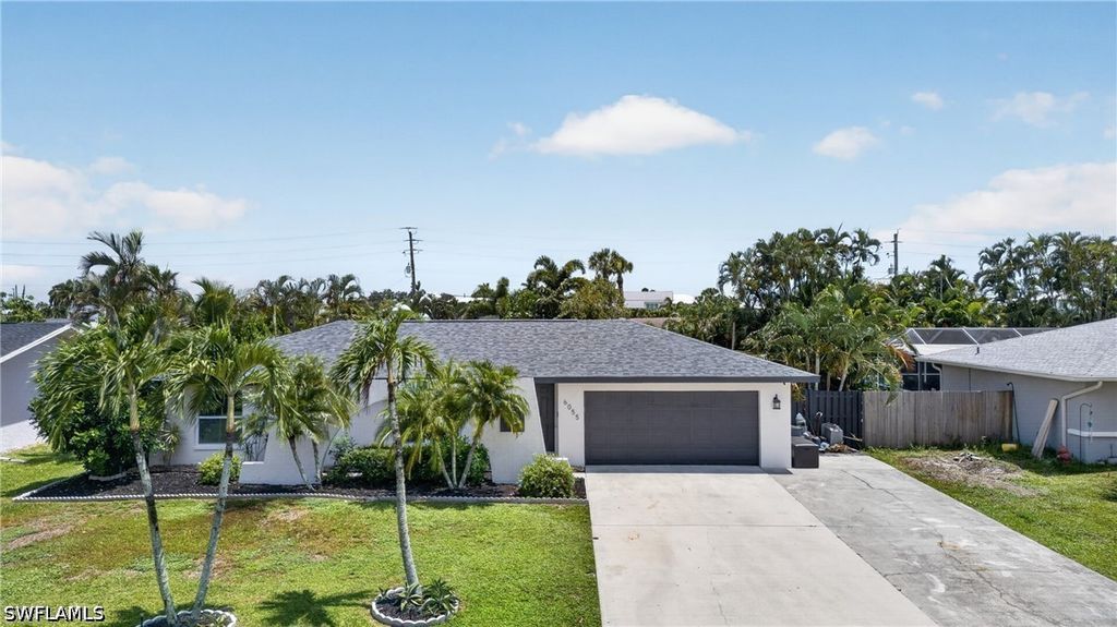 6055 Macbeth Ln, Fort Myers