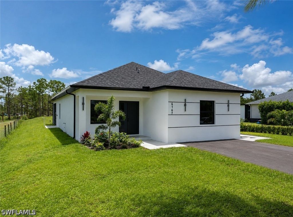 4147 64th Ave Ne, Naples