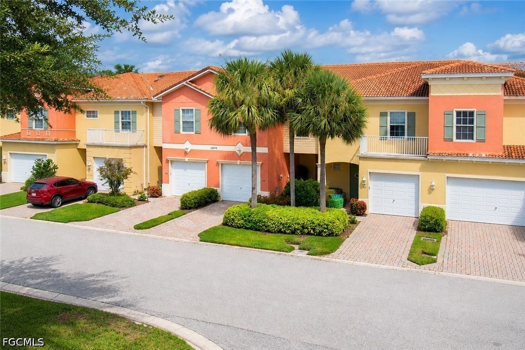 16010 Via Solera Cir 104, Fort Myers