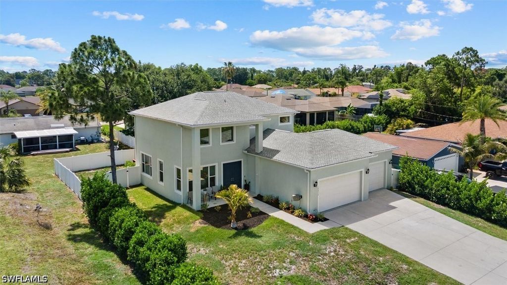 18432 Camellia Rd, Fort Myers