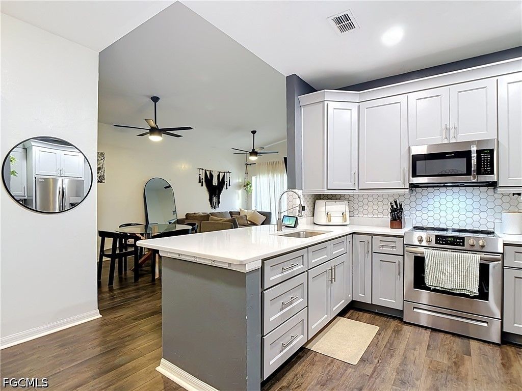 4241 Bellasol Cir 1923, FORT MYERS