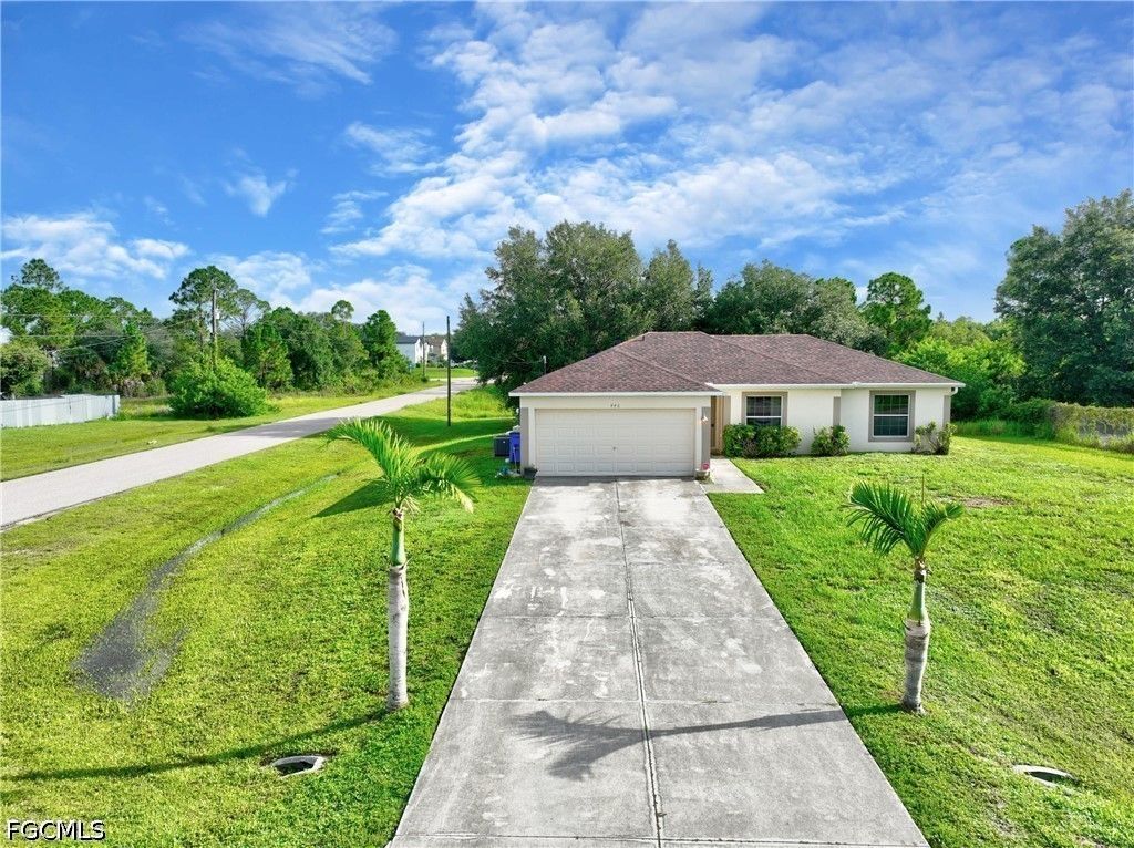 446 Windermere Dr, Lehigh Acres