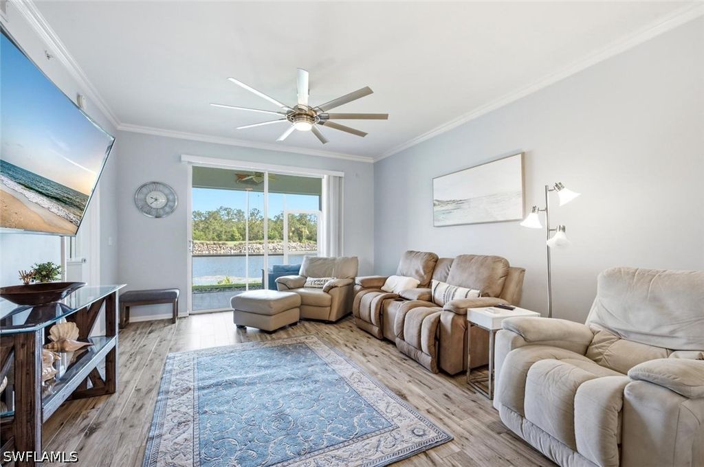 7625 Arbor Lakes Ct 315, Naples