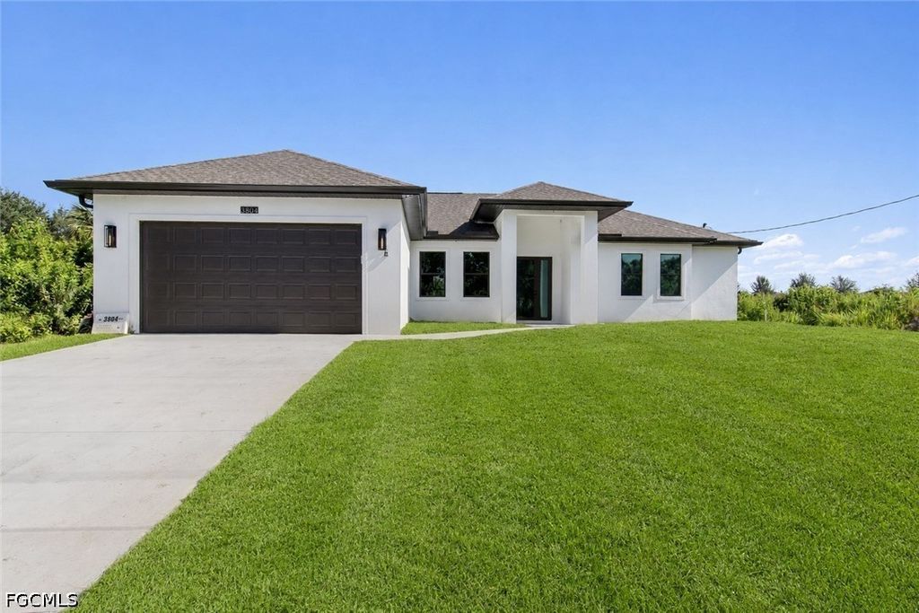 3804 Hyde Park Dr, FORT MYERS