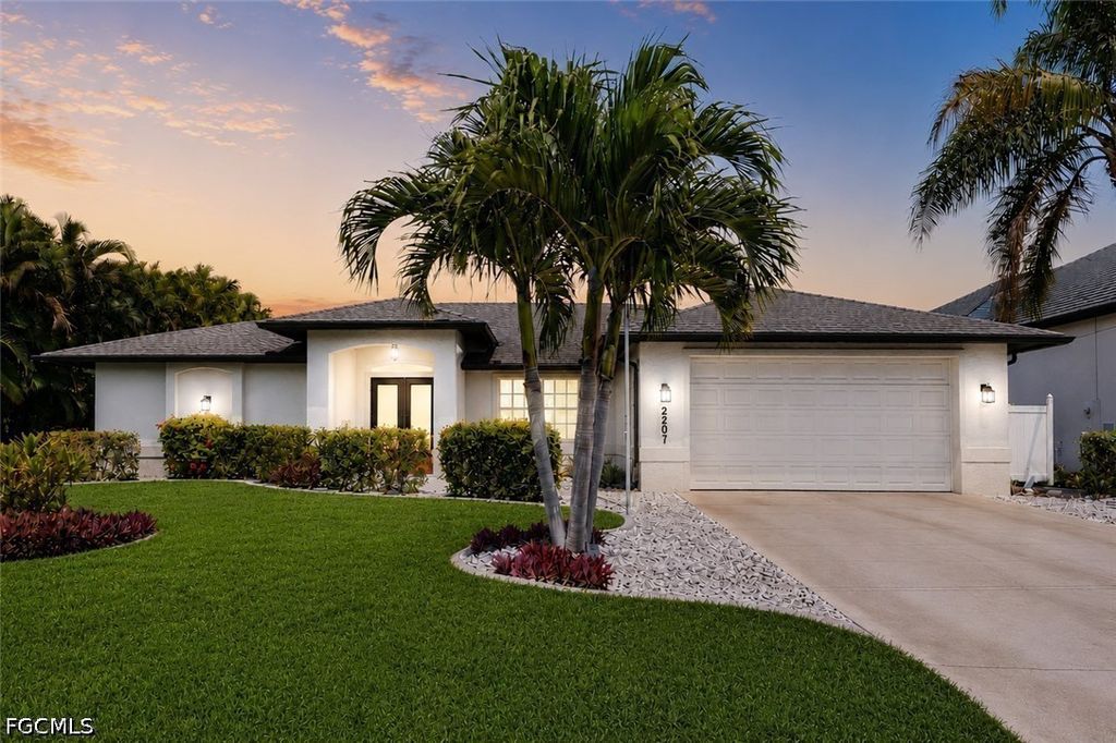 2207 Sw 52nd St, Cape Coral