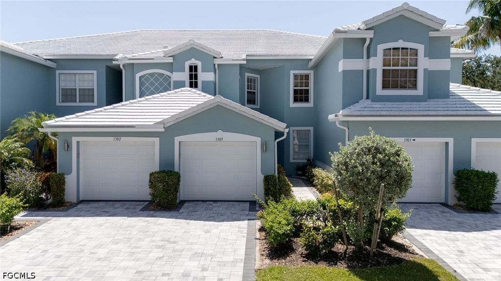 1118 Sweetwater Ln 1305, NAPLES