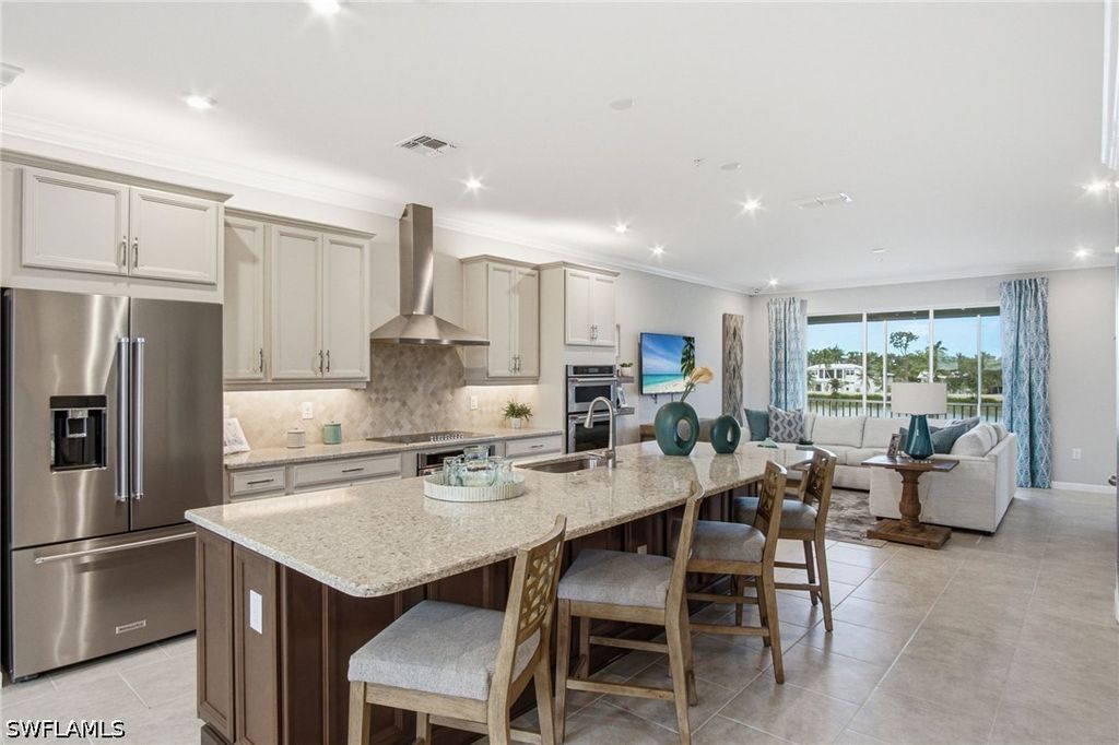 4578 Arboretum Cir 202, Naples