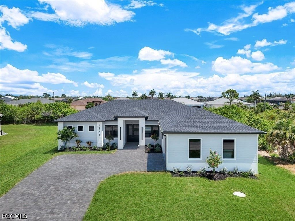 15301 Acorn Cir, PORT CHARLOTTE