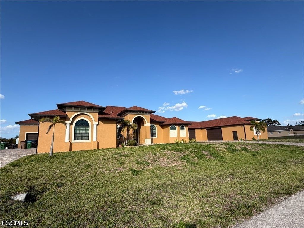 2633 Nw 24th St, CAPE CORAL