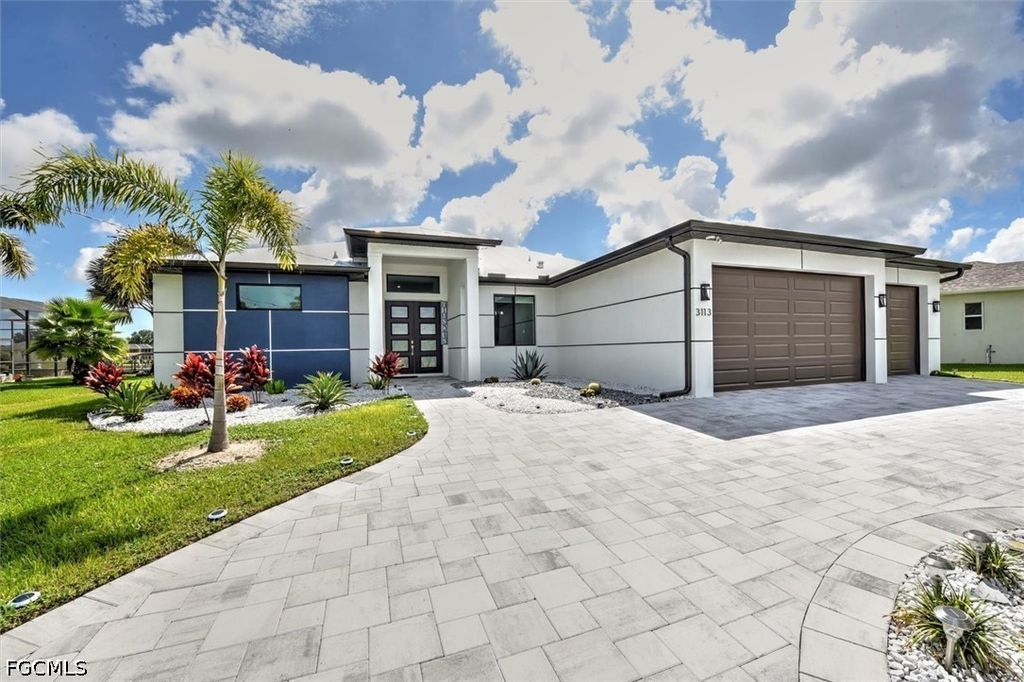 3113 Sw 18th Ave, Cape Coral