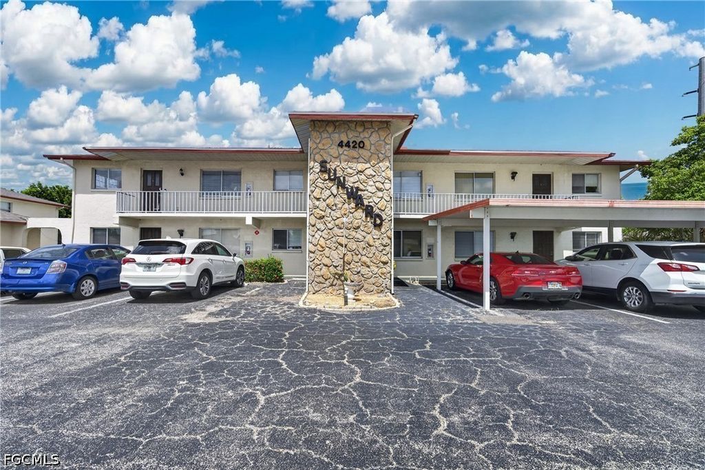 4420 Santa Barbara Blvd 204, CAPE CORAL
