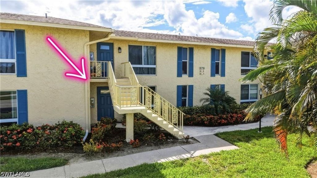 379 Palm Dr 3, Naples