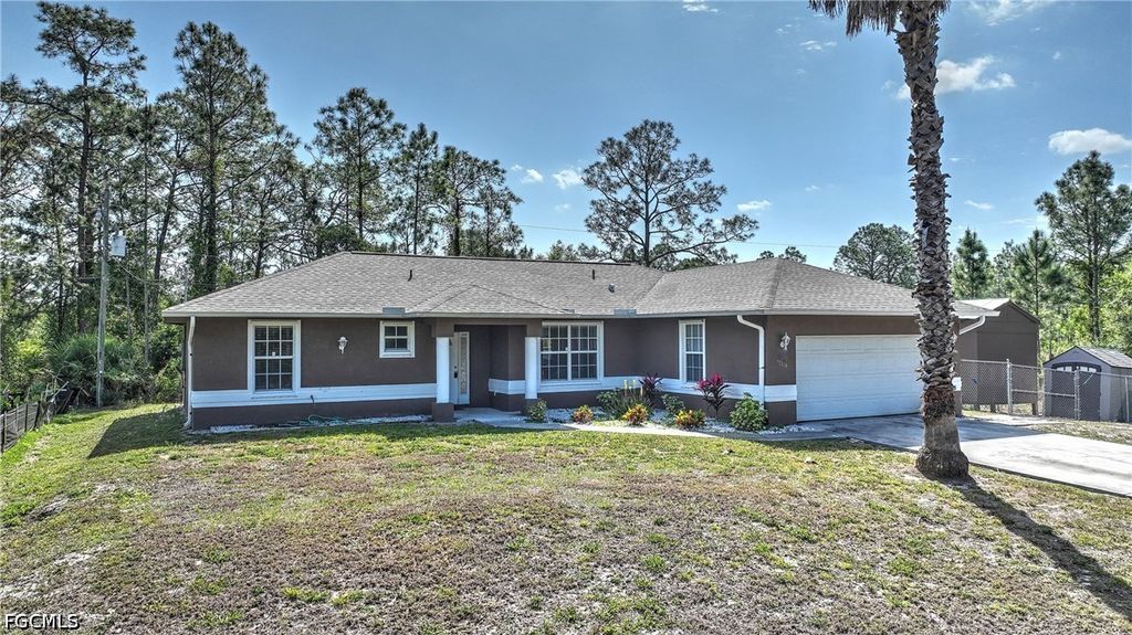 1708 Hibiscus Ave, Lehigh Acres