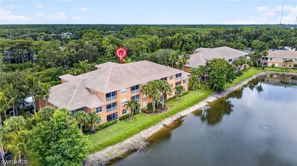 9621 Spanish Moss Way 3833, Bonita Springs