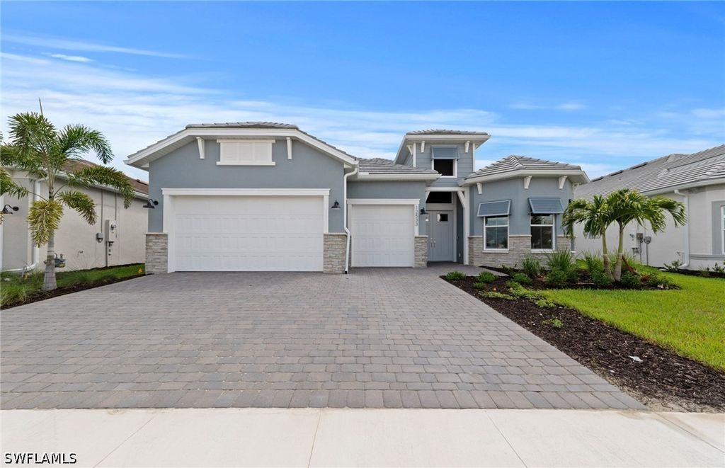 12533 Moonstone Way, Alva