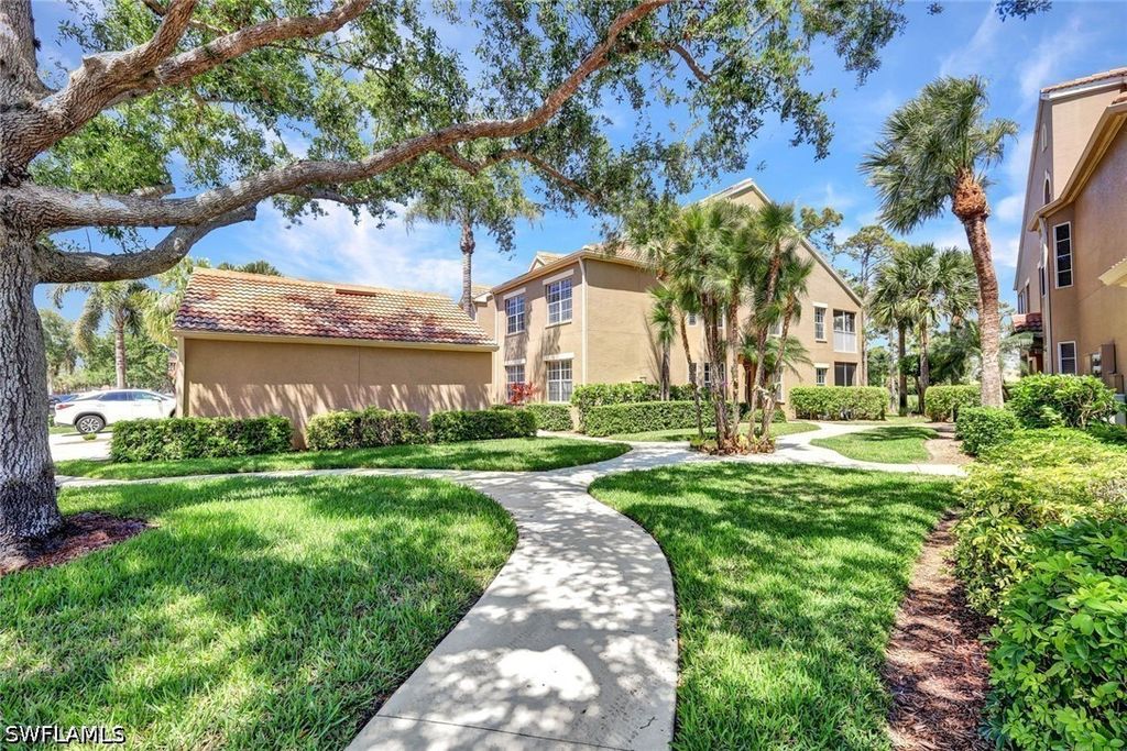 20101 Seagrove St 705, Estero