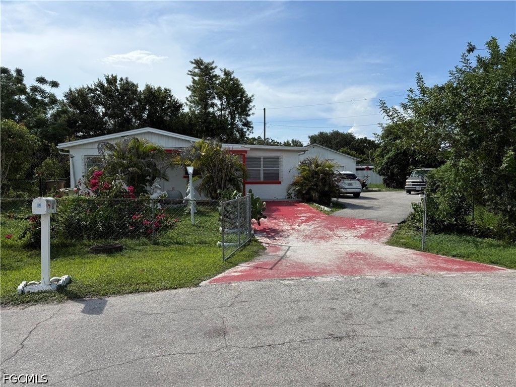 35 Andora St, LEHIGH ACRES