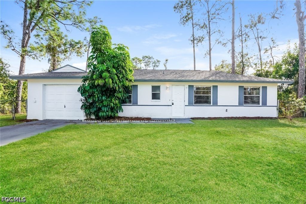 19035 Miami Blvd, FORT MYERS