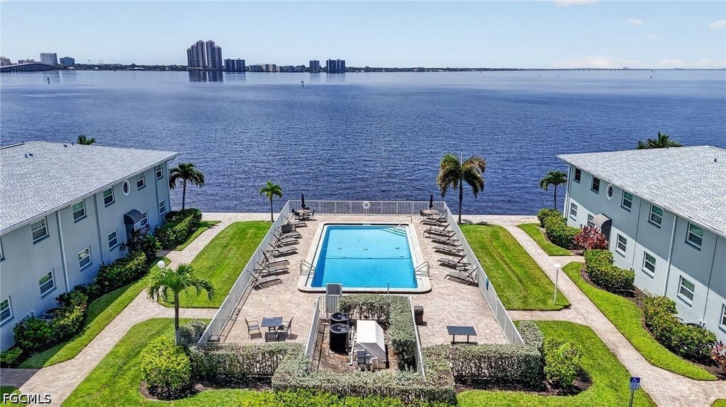 3340 N Key Dr 7, North Fort Myers