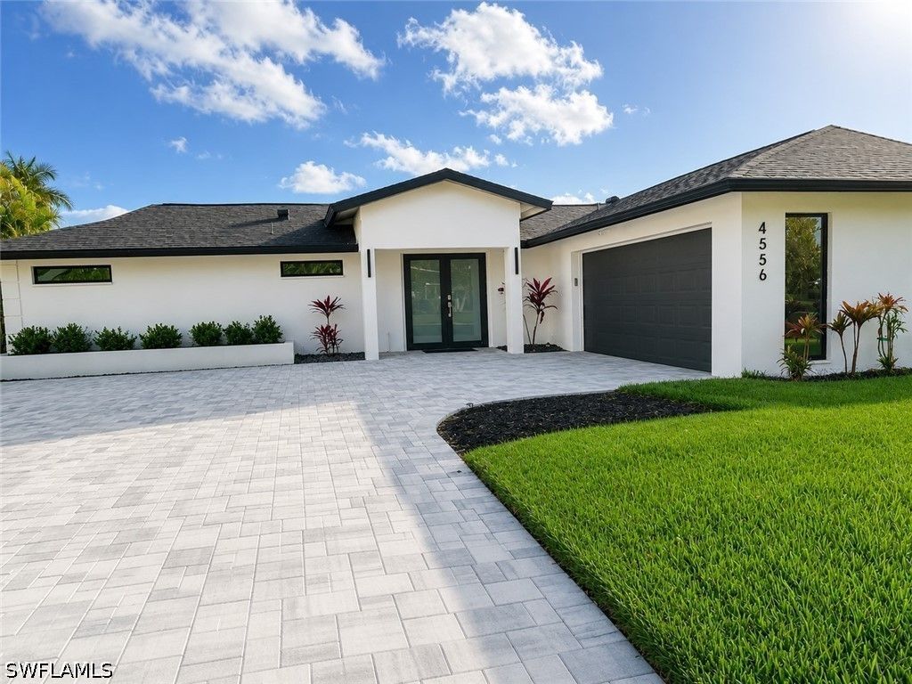 4556 Eagle Key Cir, Naples