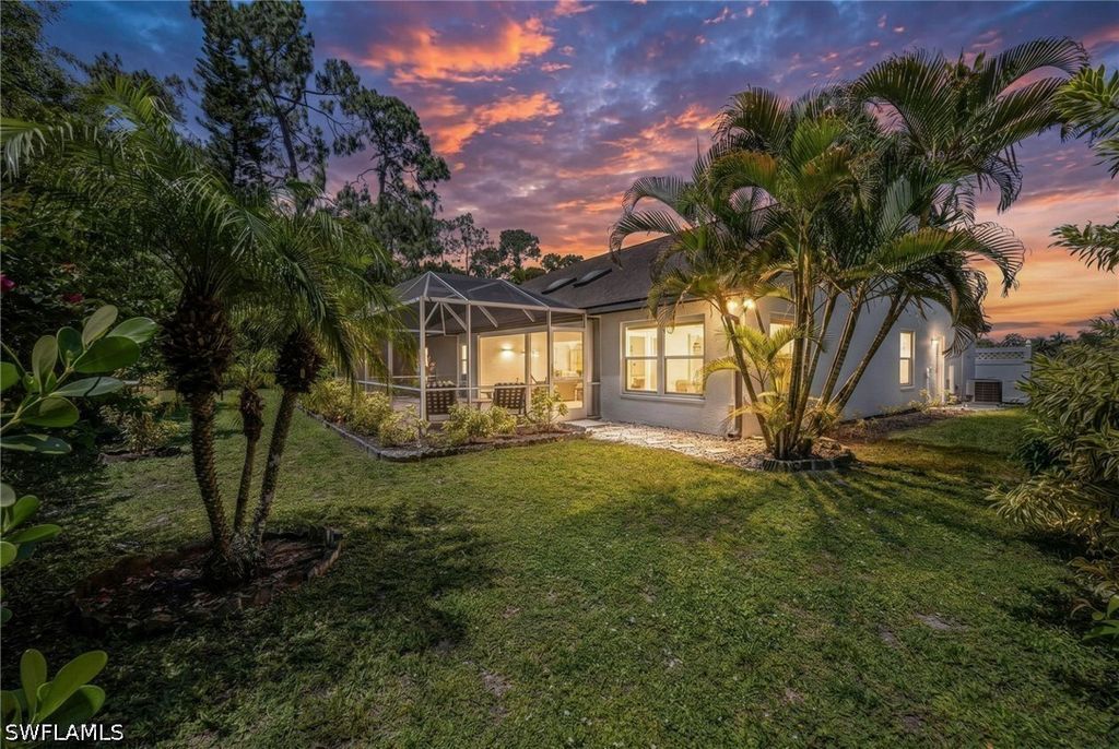 2232 Piccadilly Ct, Naples