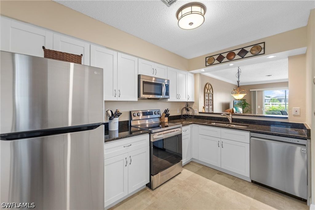25494 Cockleshell Dr 202, Bonita Springs