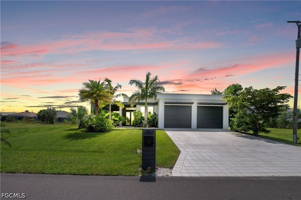 3801 Sw 17th Pl, CAPE CORAL