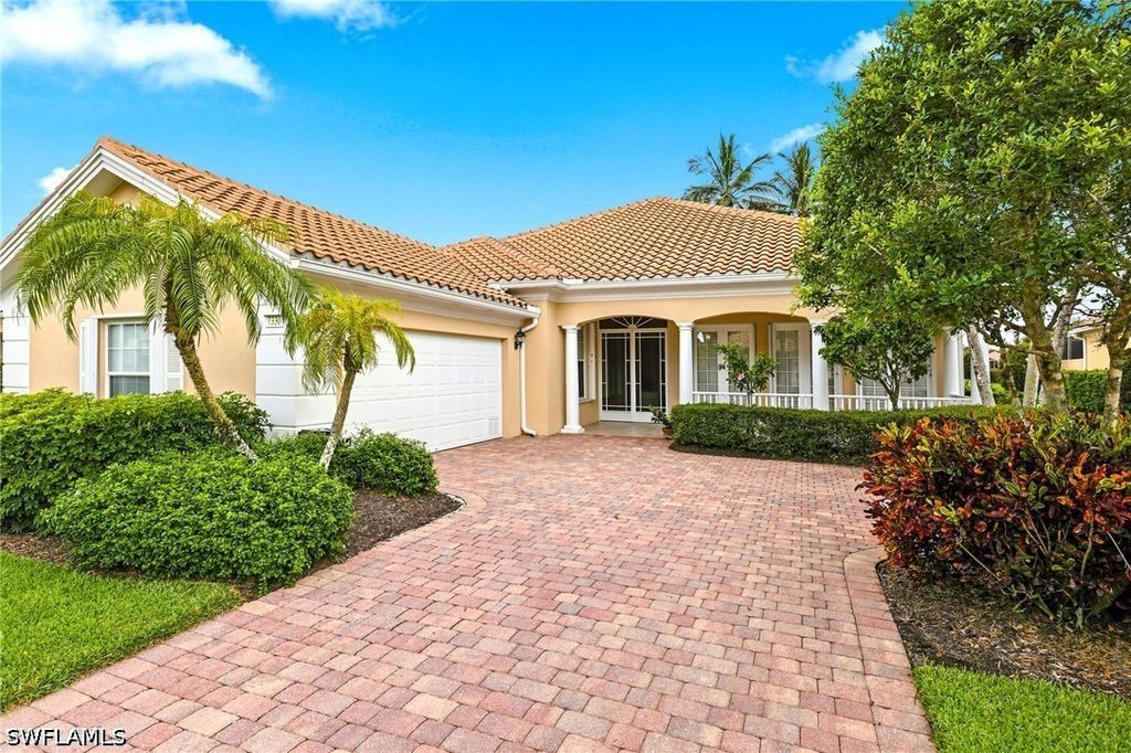 7330 Donatello Ct, NAPLES