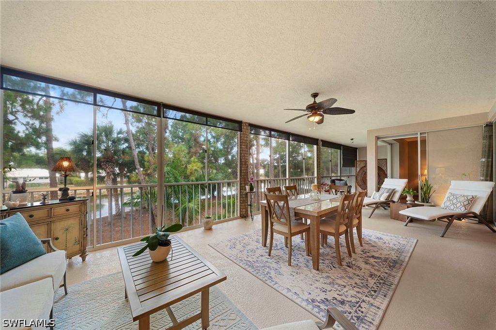 770 Waterford Dr 202, Naples