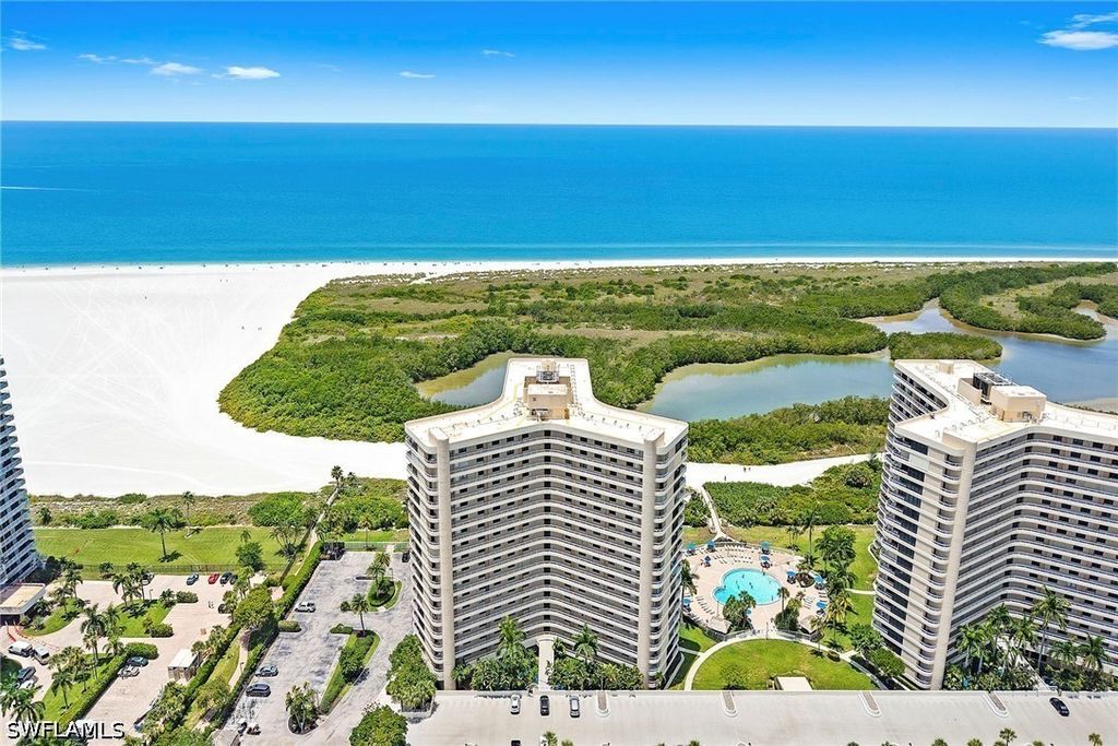 380 Seaview Ct 207, Marco Island