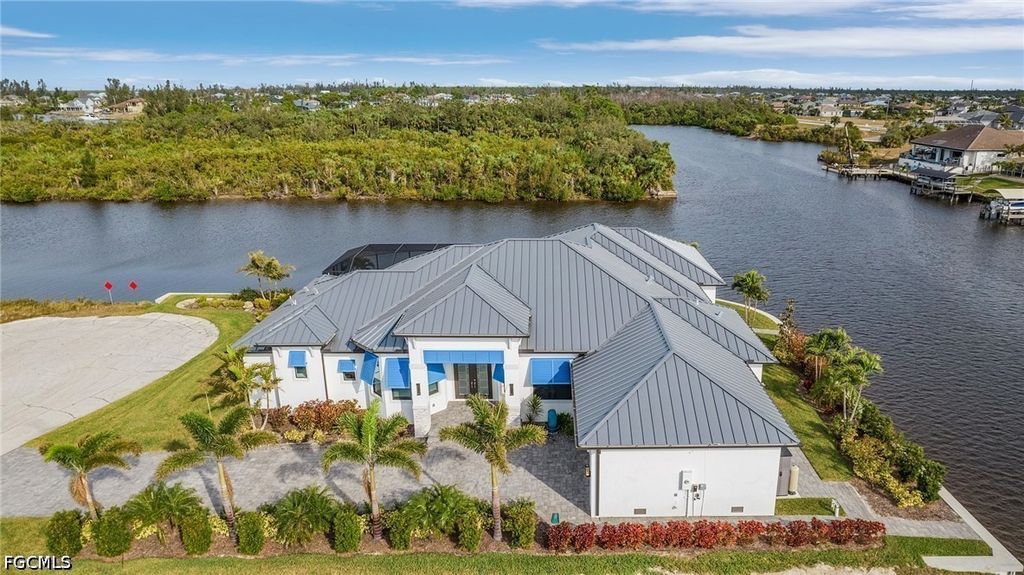 1729 Nw 41st Ave, Cape Coral